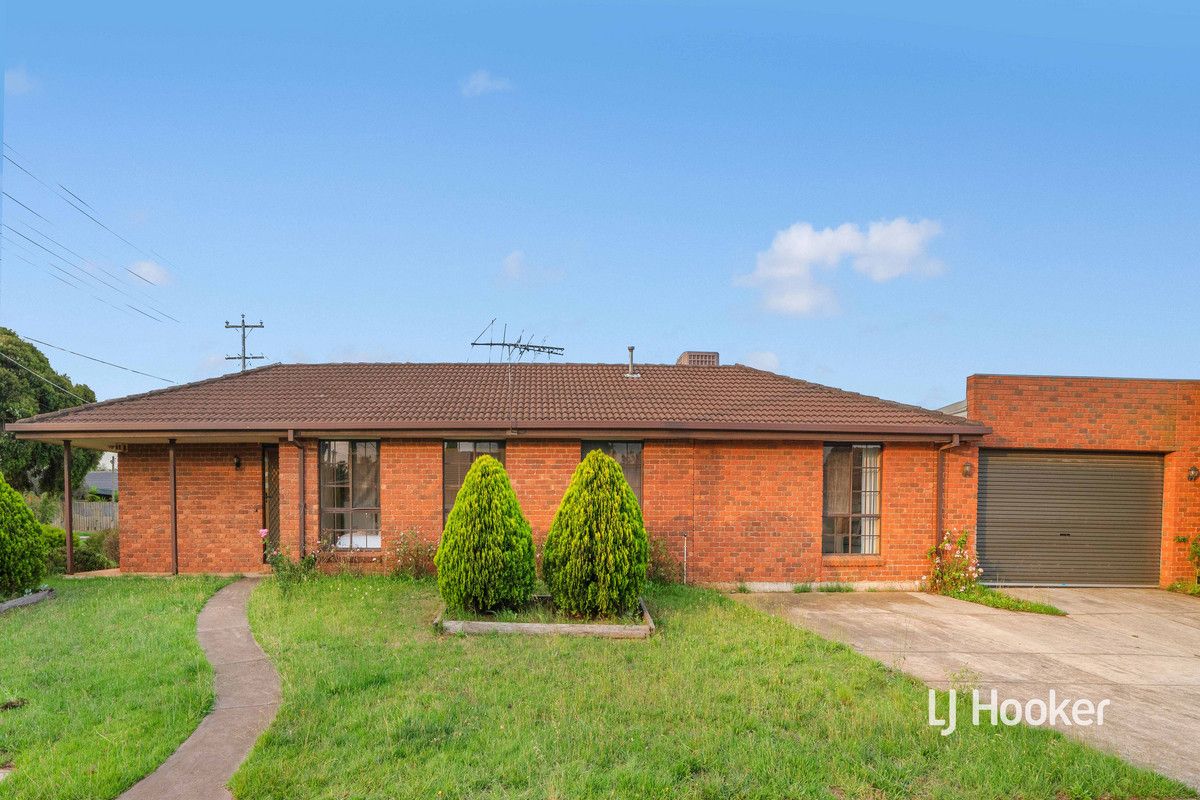 3 bedrooms House in 84 Parramatta Road WERRIBEE VIC, 3030