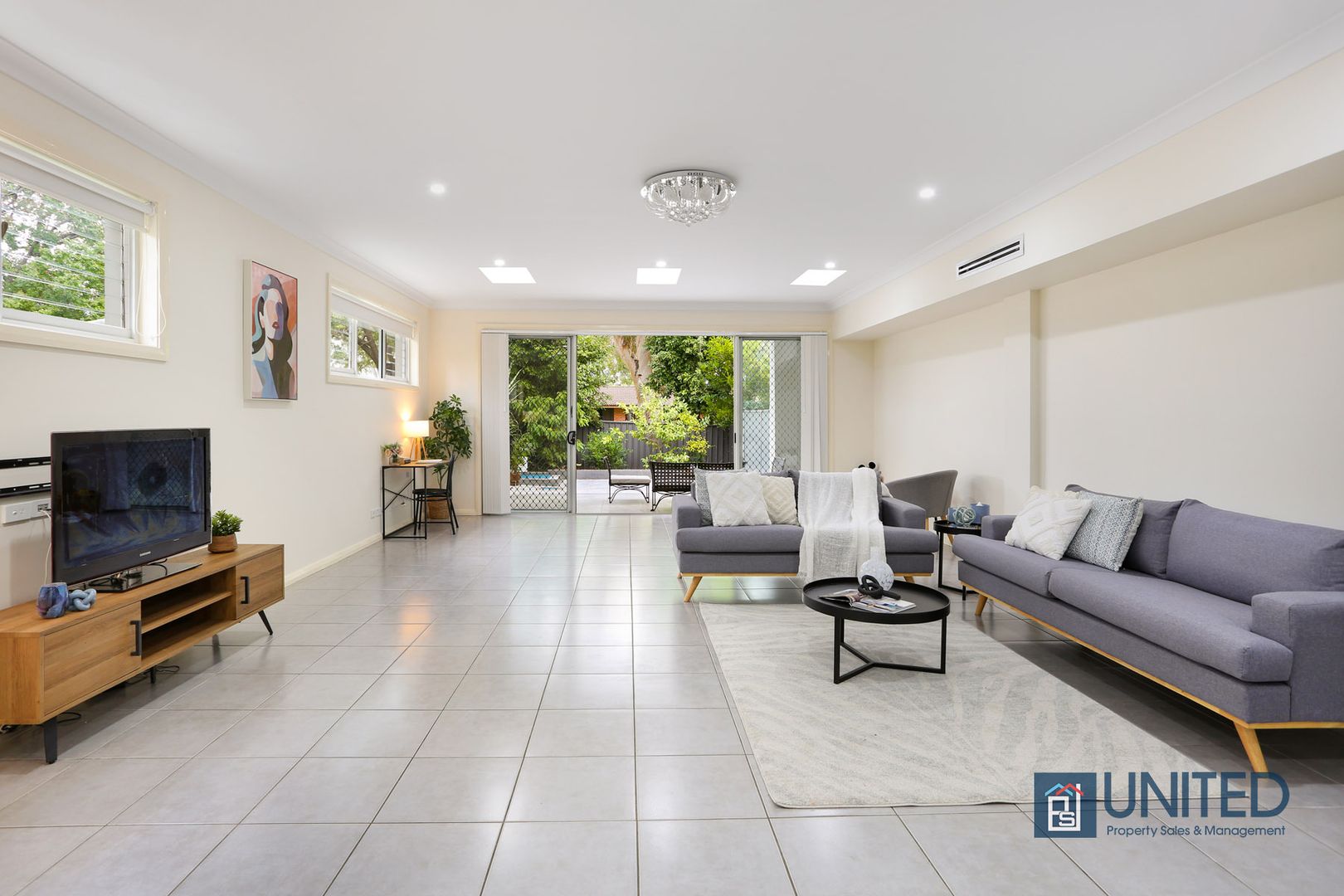 14B Willmot Ave, Toongabbie NSW 2146, Image 1