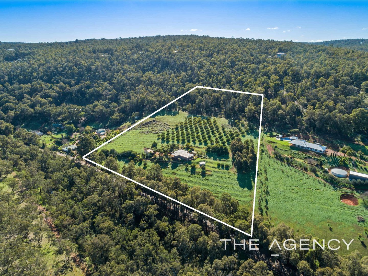 240 Croyden Road, Roleystone WA 6111, Image 2