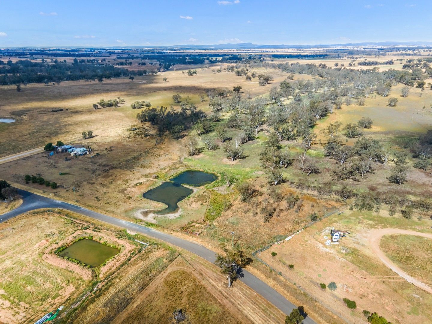 12 Berkshire Lane, Forbes NSW 2871, Image 1