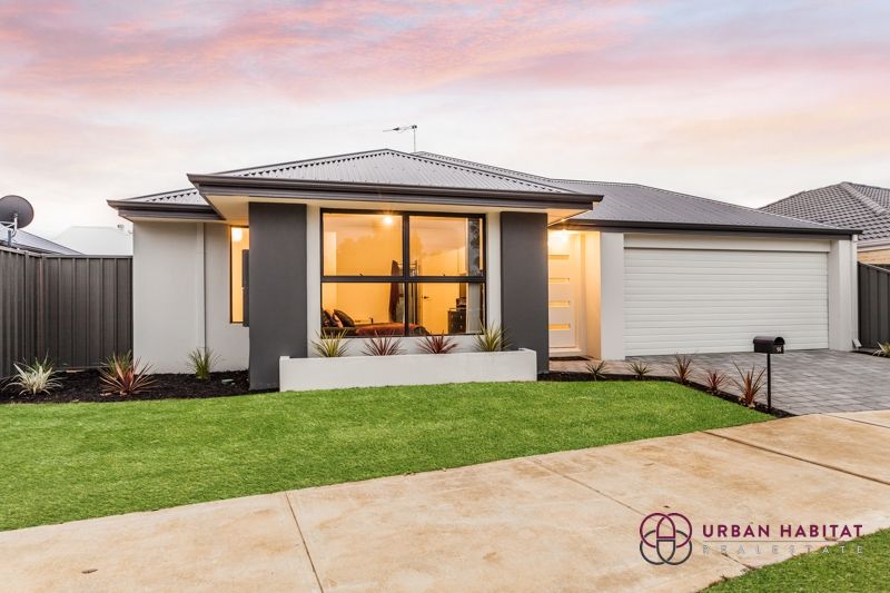 3 bedrooms House in 14 Beckingham Parkway BALDIVIS WA, 6171