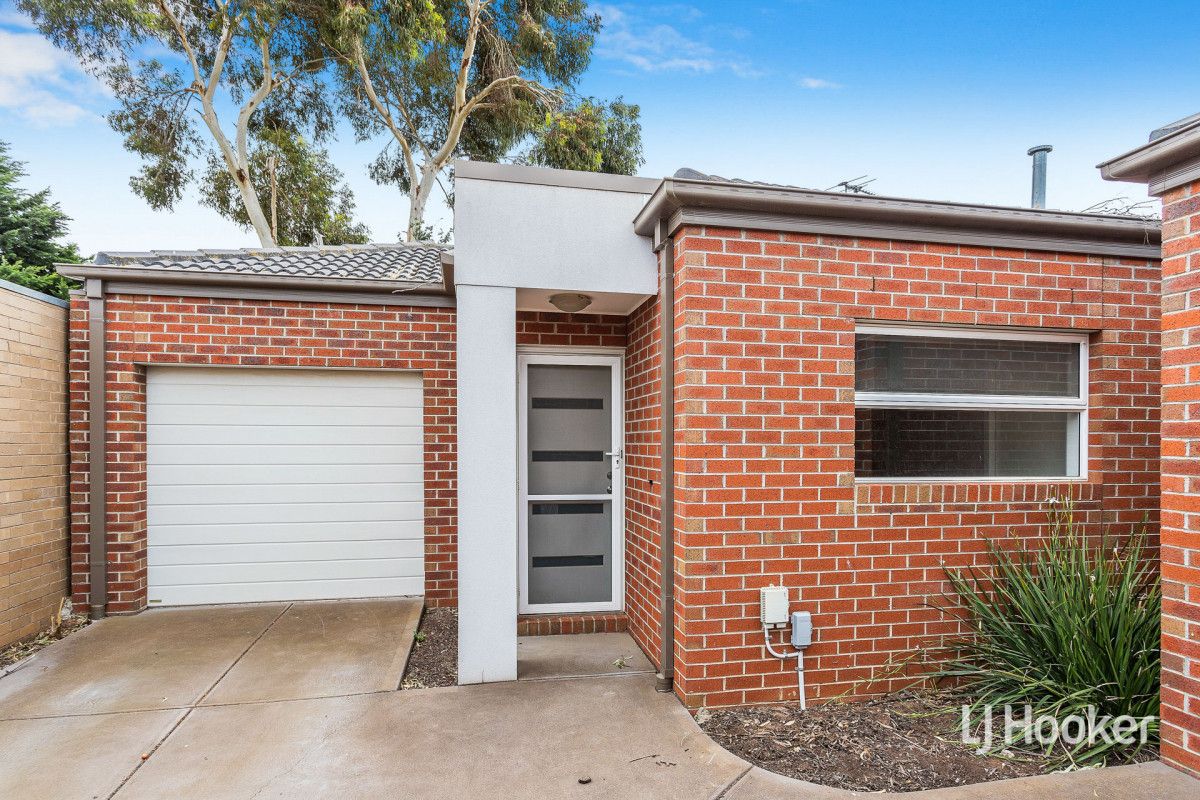 2/10 Greenwood Street, Wyndham Vale VIC 3024, Image 0