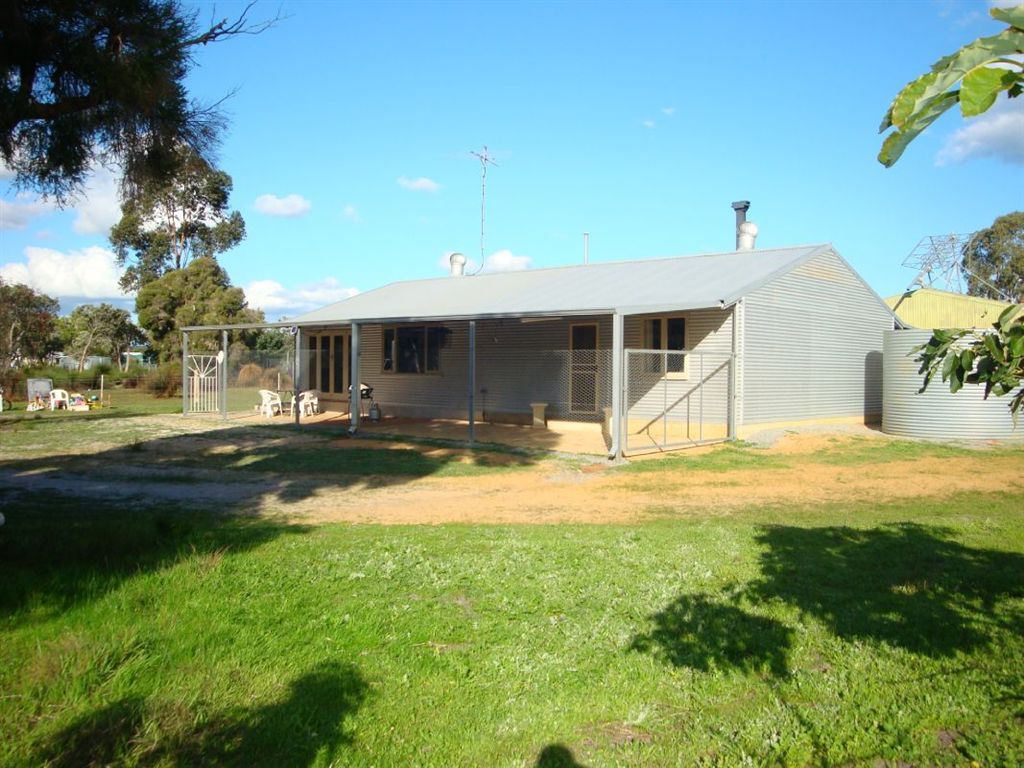 82 Bell Road, Gingin WA 6503, Image 0