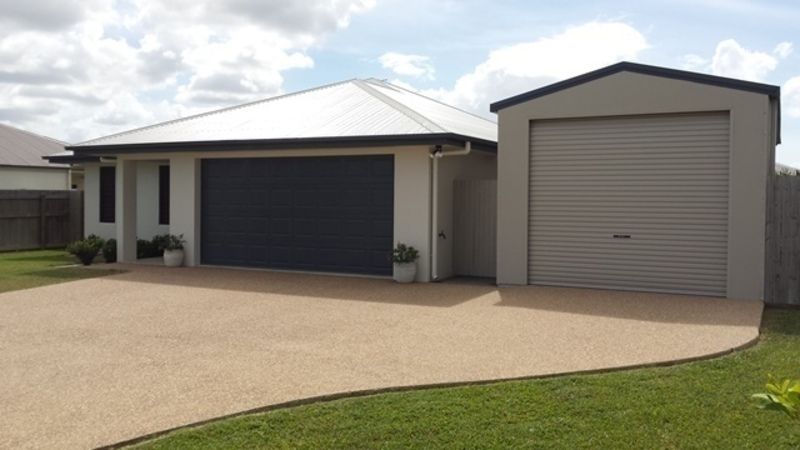 4 bedrooms House in 51 Janelle Street KELSO QLD, 4815