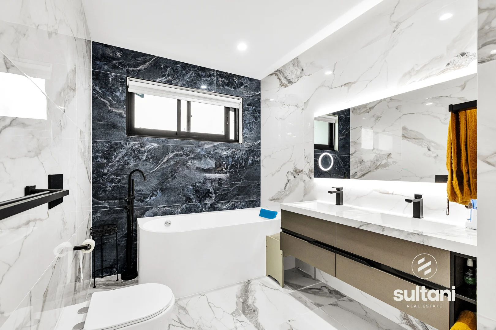 Additional image 20 of 1/3 Oldmeadow Street, Dandenong North VIC 3175