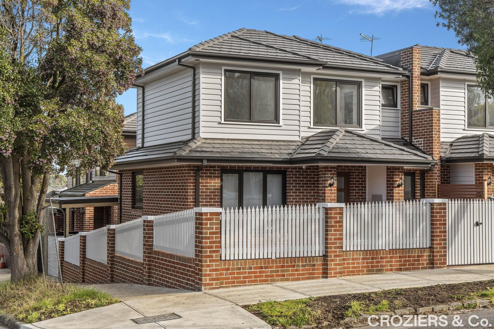 3 bedrooms House in 17 Henderson Street BRUNSWICK WEST VIC, 3055