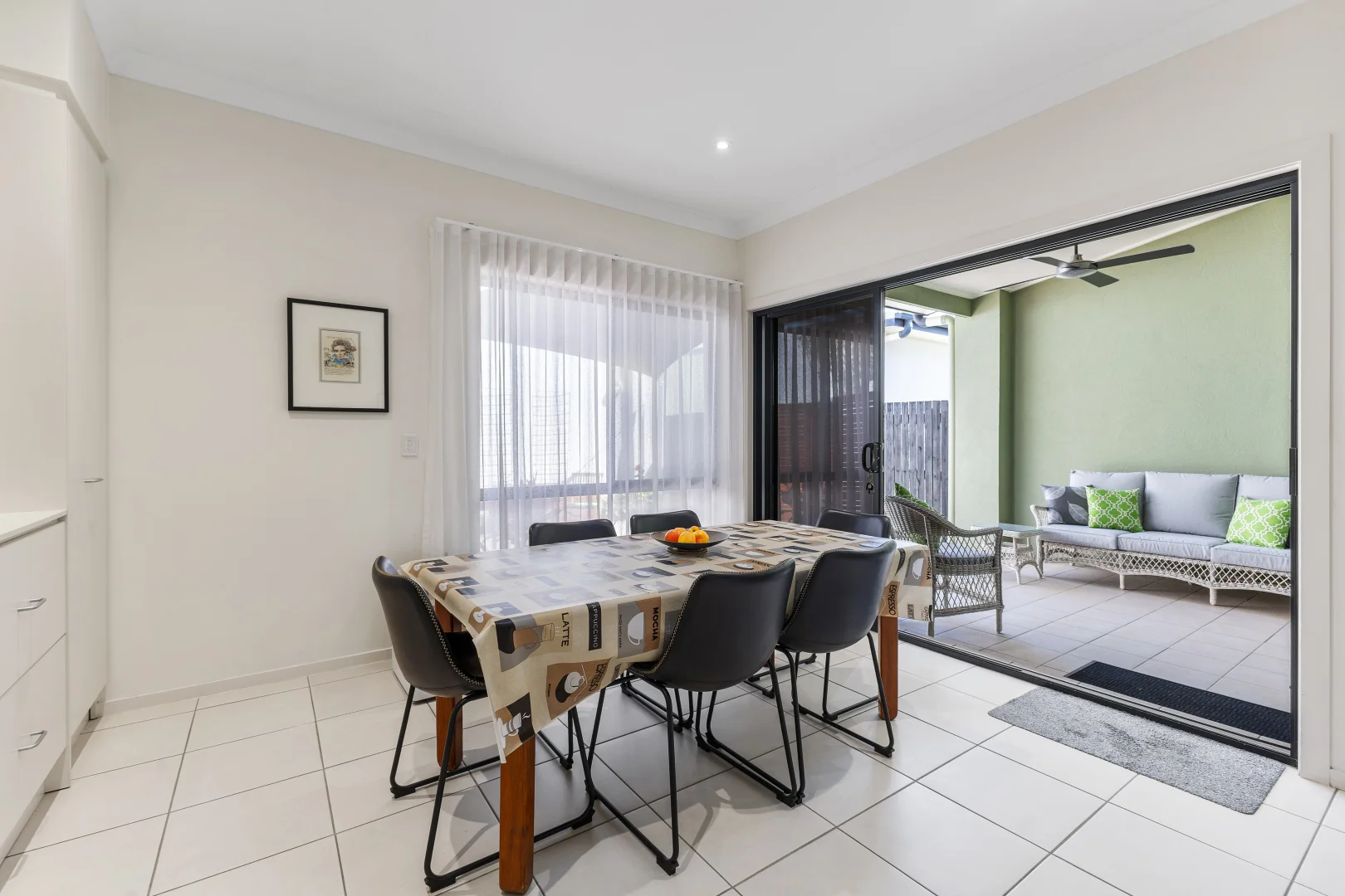 Additional image 6 of 102/16 Surbiton Ct, Carindale QLD 4152