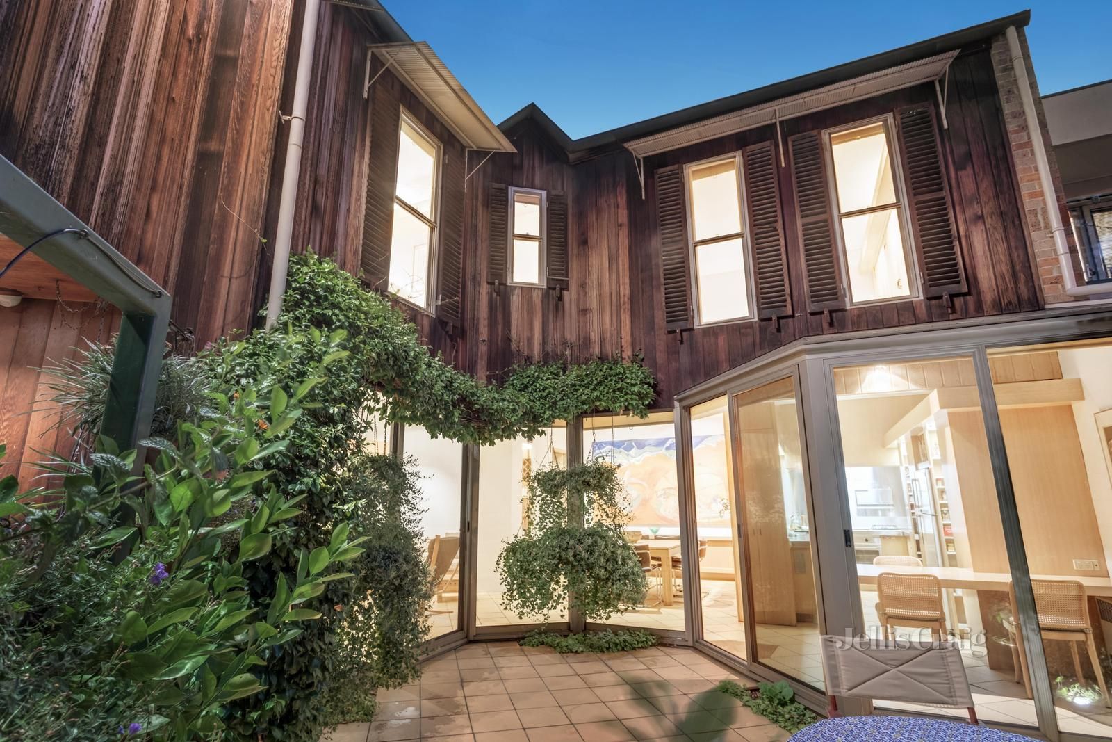 8 Heather Street, South Melbourne VIC 3205, Image 1