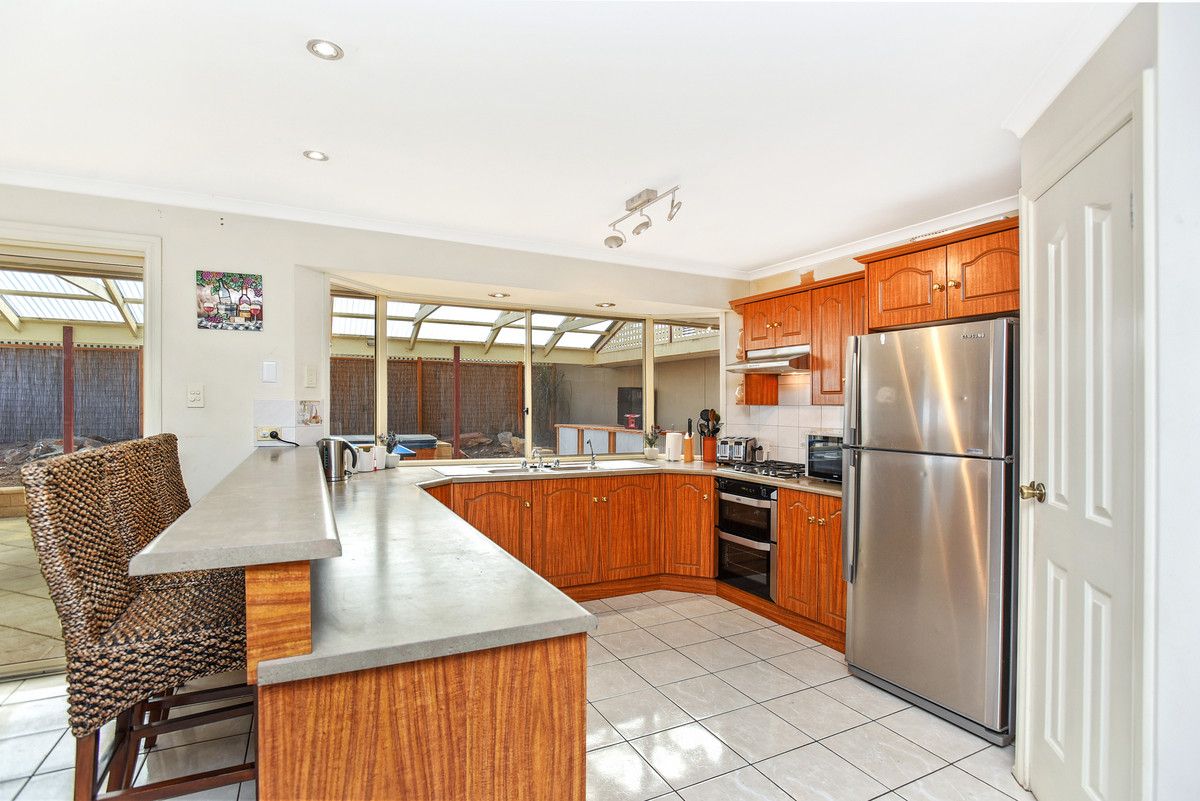 20 Grand Boulevard, Seaford Rise SA 5169, Image 2