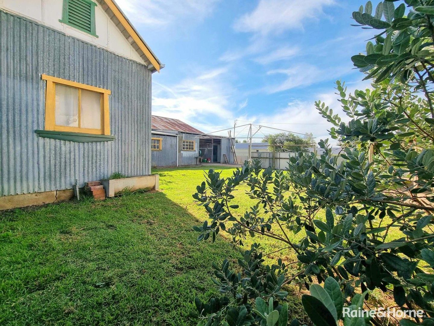 37 Murringo Street, Young NSW 2594, Image 0