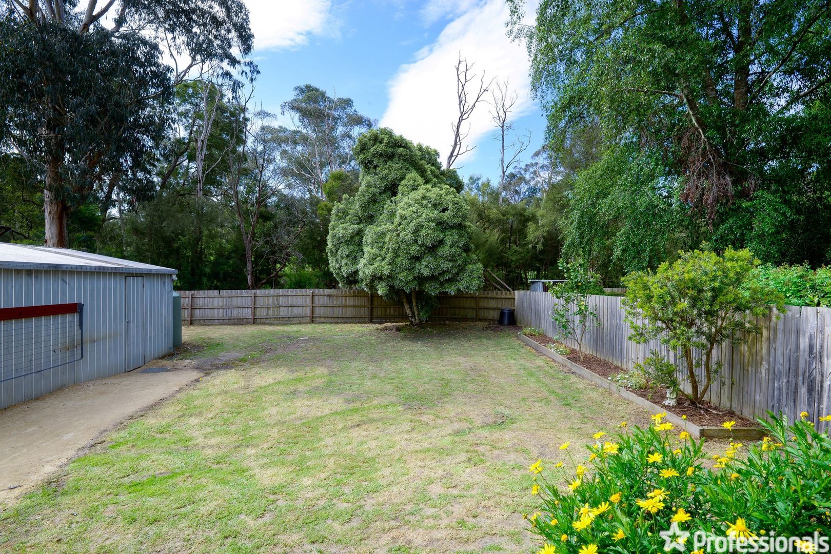 15 Shirley Crescent, Woori Yallock VIC 3139, Image 1