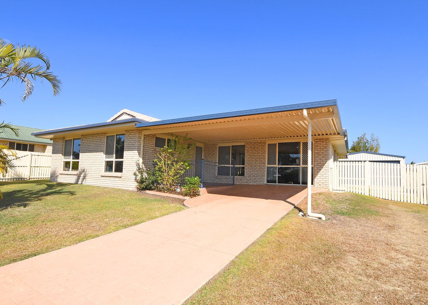 21 Ian Avenue, Kawungan QLD 4655, Image 1