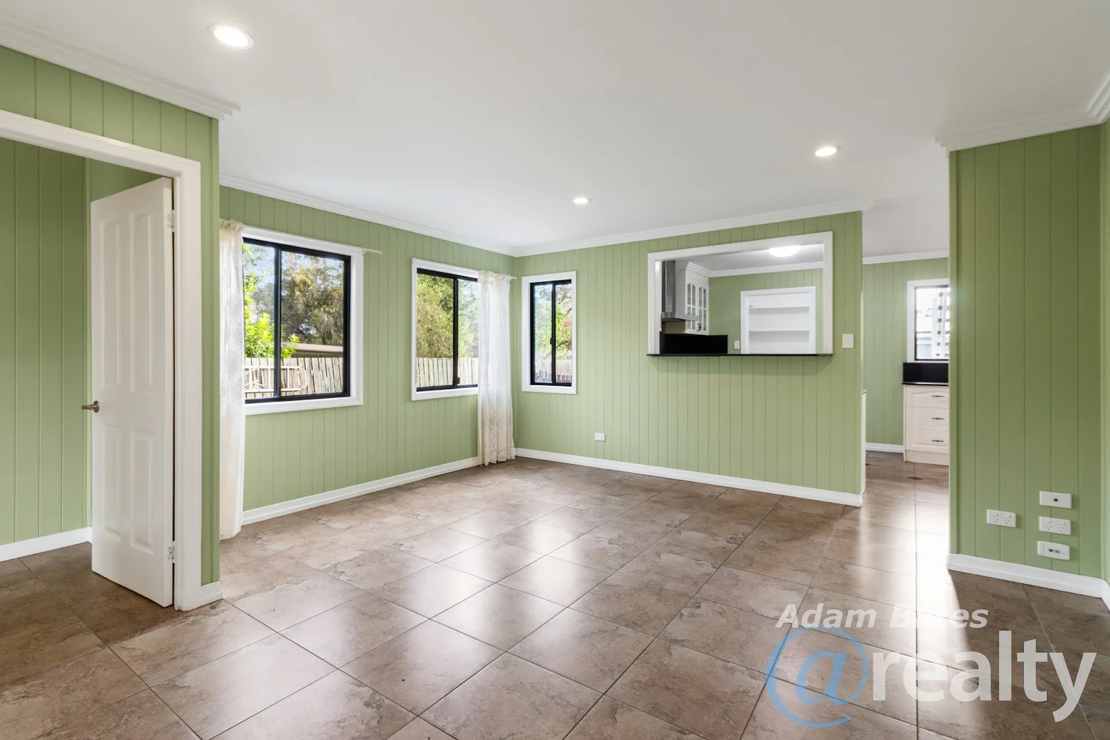 Additional image 6 of 40 Lenthall Street, Aldershot QLD 4650