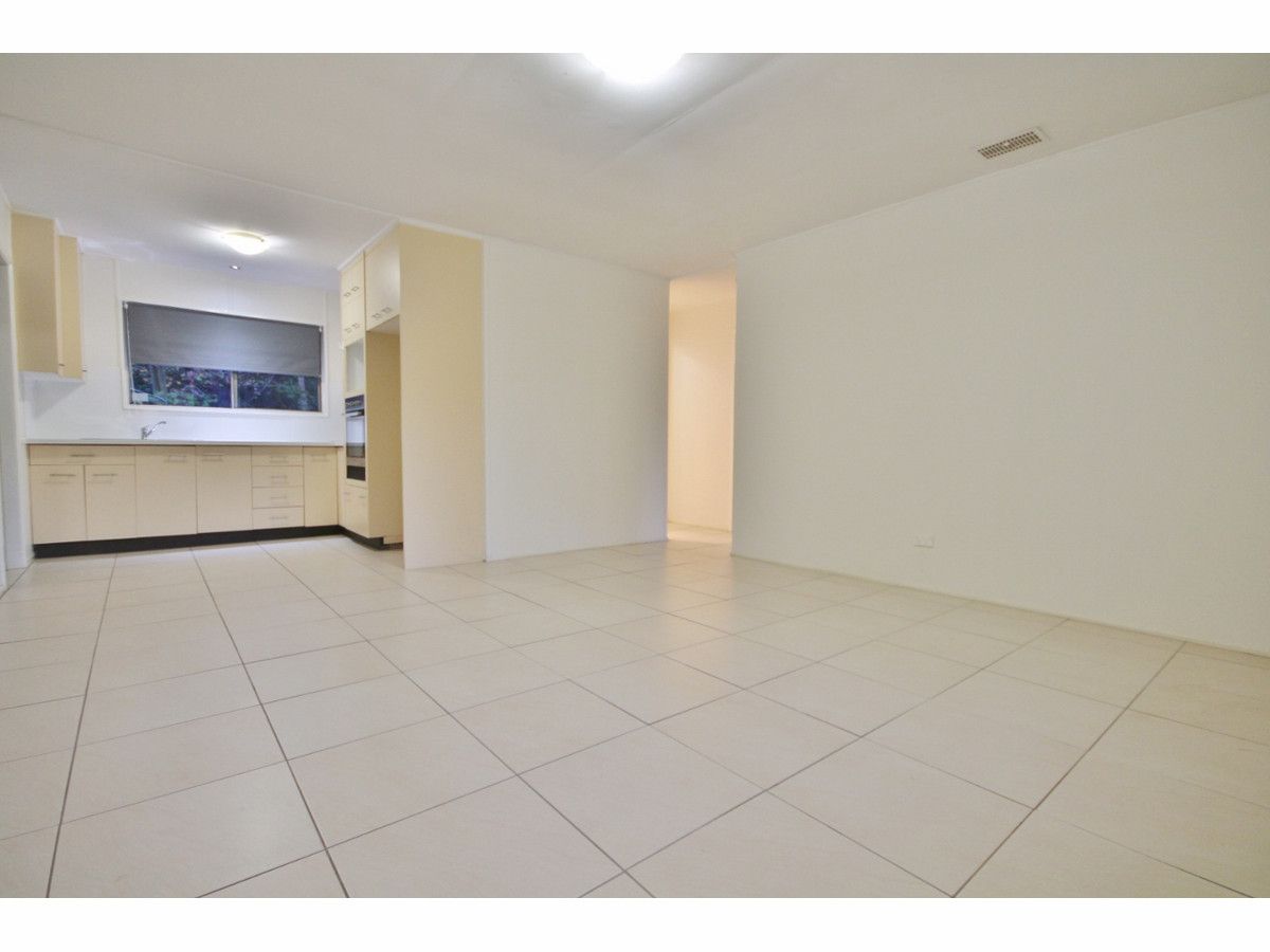 2/9 Grout Street, Macgregor QLD 4109, Image 0