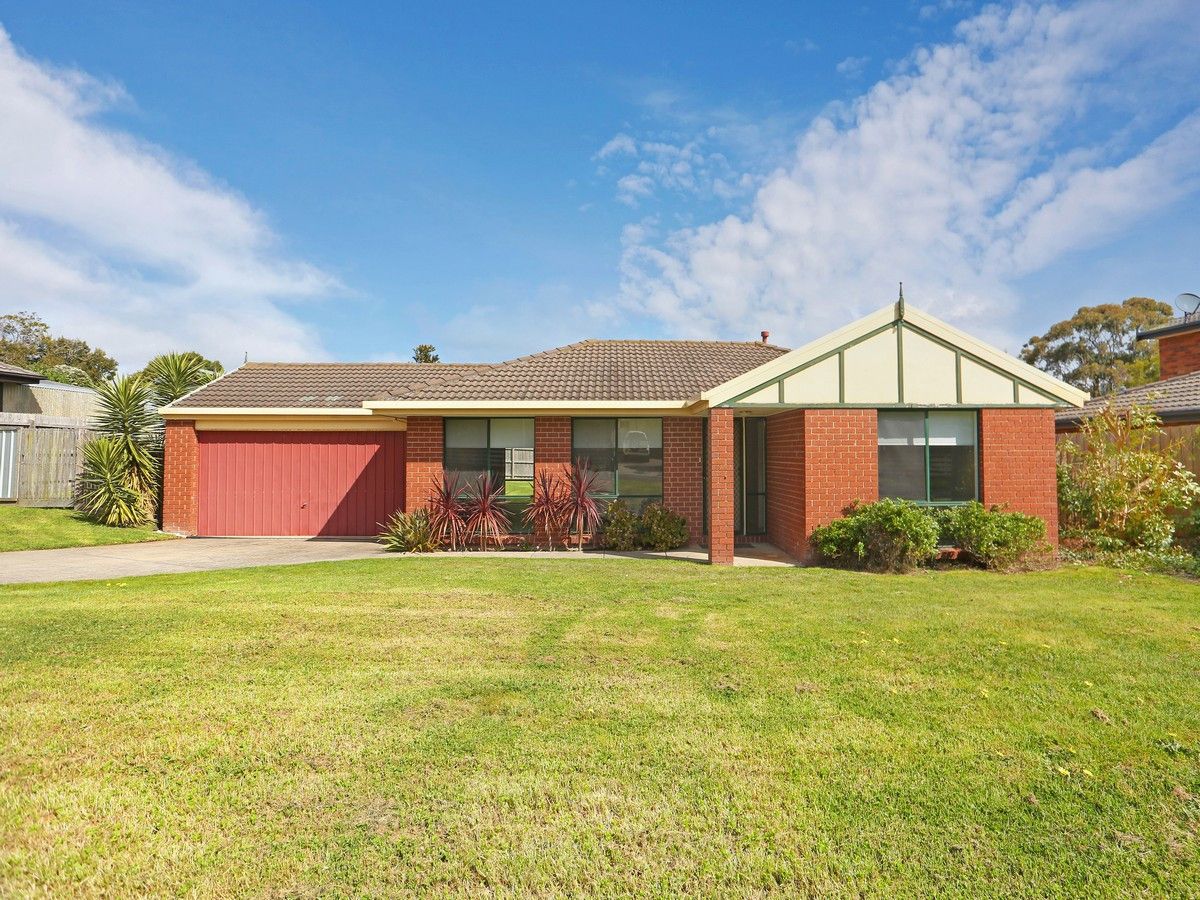 4 bedrooms House in 68 Padua Drive MORNINGTON VIC, 3931