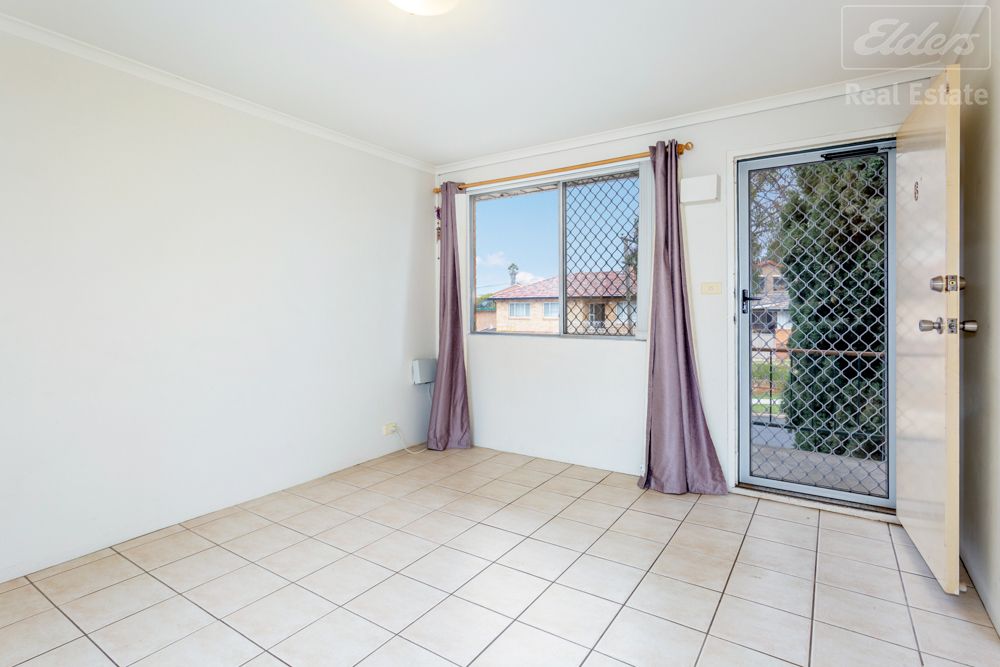 6/56 Crest Road, Crestwood NSW 2620, Image 2