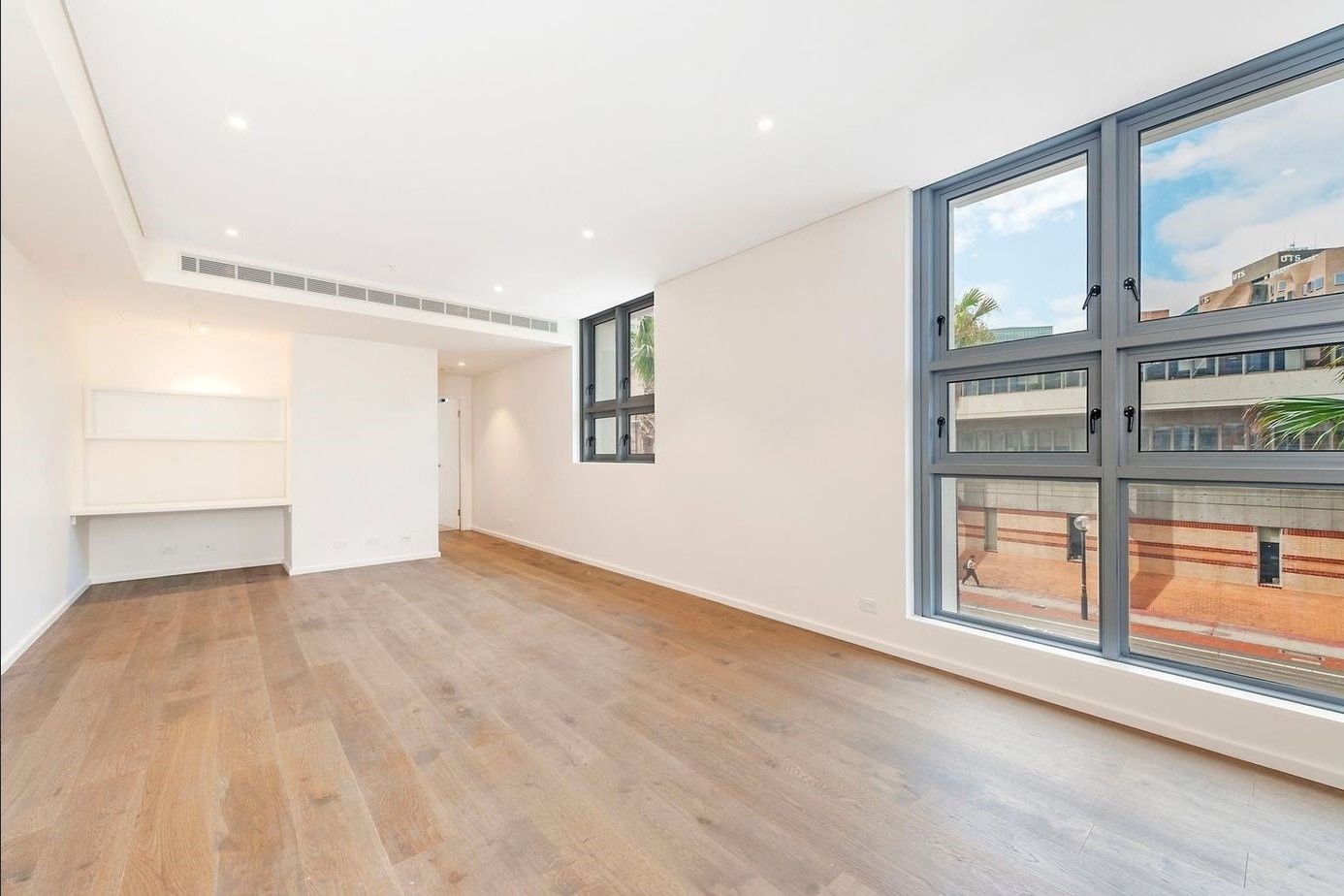 1 bedrooms Apartment / Unit / Flat in 3037/65 Tumbalong Boulevard HAYMARKET NSW, 2000