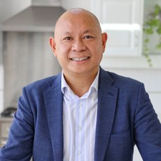 Thomas Le Hoang, Principal