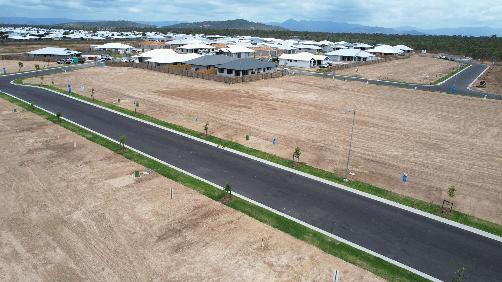 Pepperbush Circuit, Mount Low, QLD 4818, Image 0