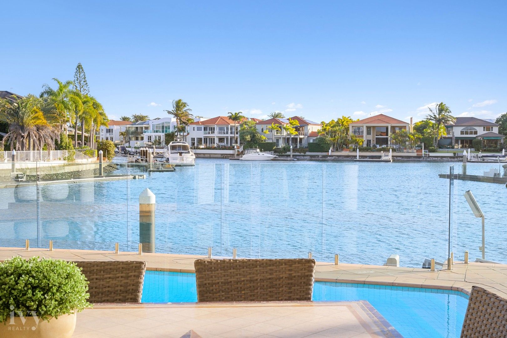 33 The Peninsula, Sovereign Islands QLD 4216, Image 0
