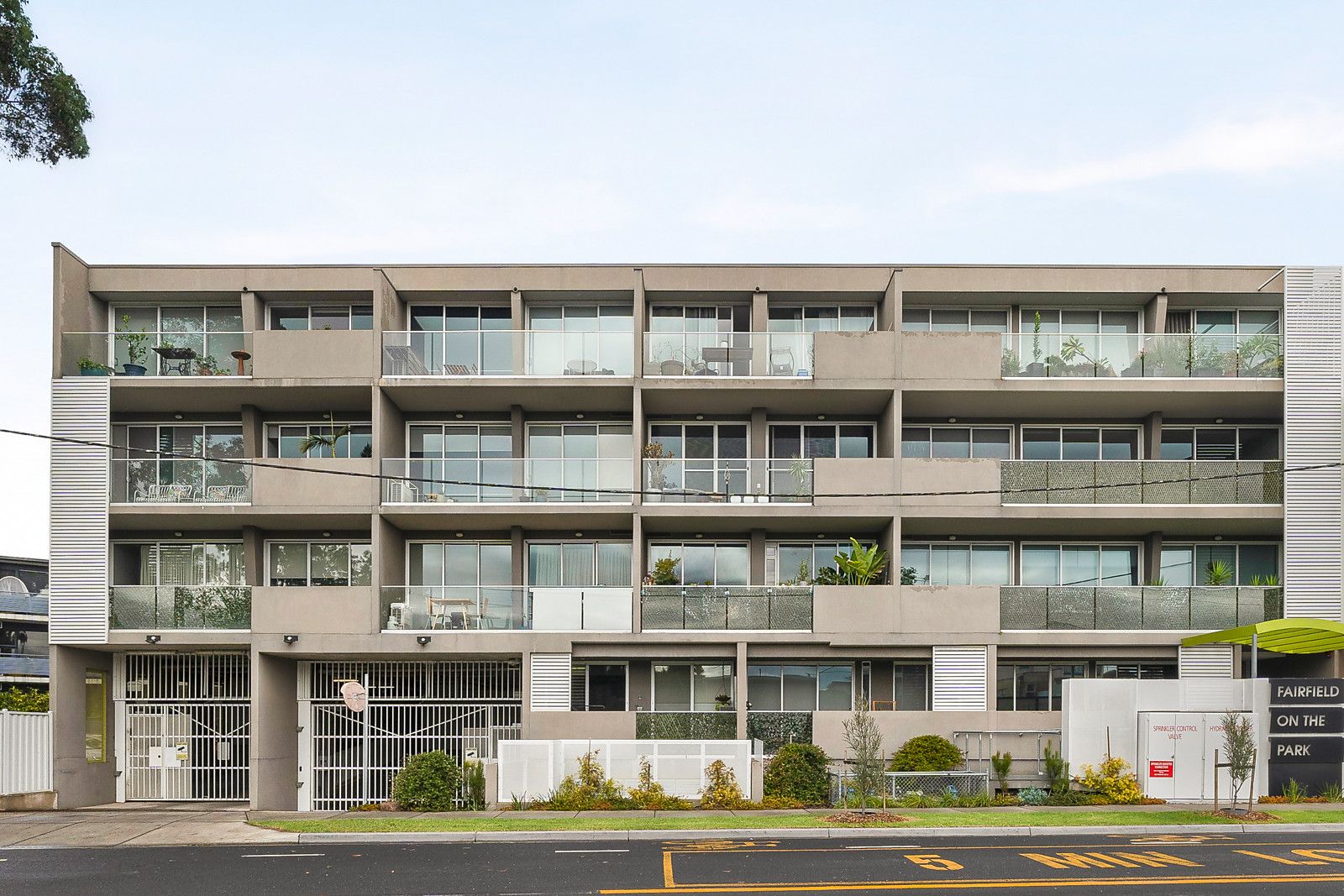 1 bedrooms Apartment / Unit / Flat in 45/262 Heidelberg Road FAIRFIELD VIC, 3078