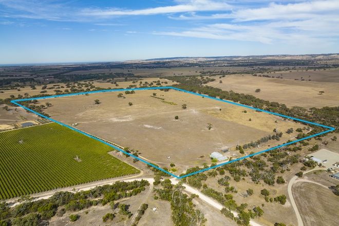 Picture of 290 Gilbert Siding Road, CURRENCY CREEK SA 5214