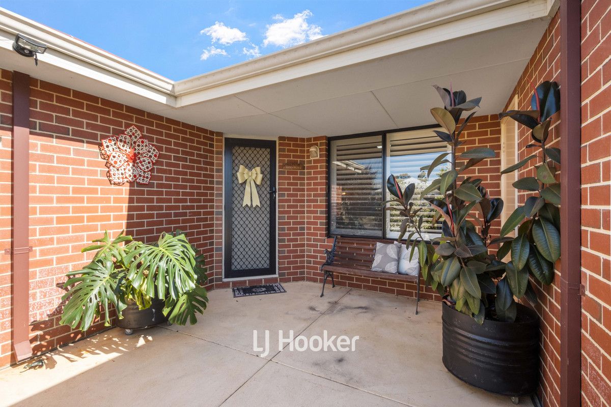 8 Avon Gardens, Millbridge WA 6232, Image 1