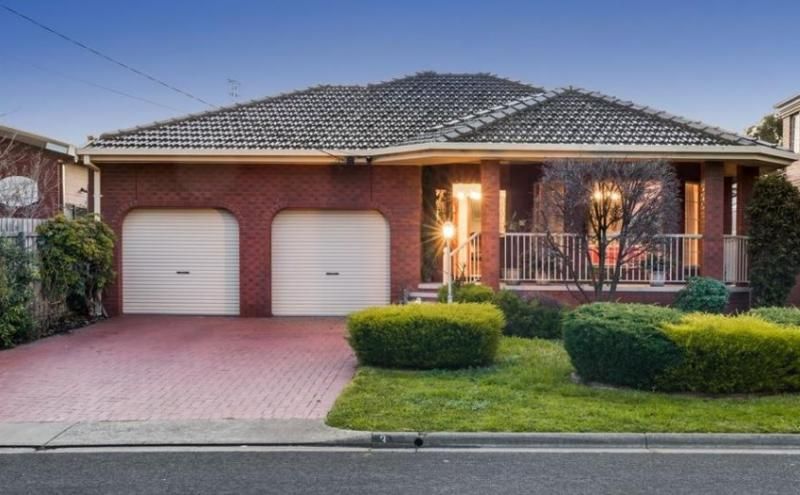 3 Leila Crescent, Bell Post Hill VIC 3215