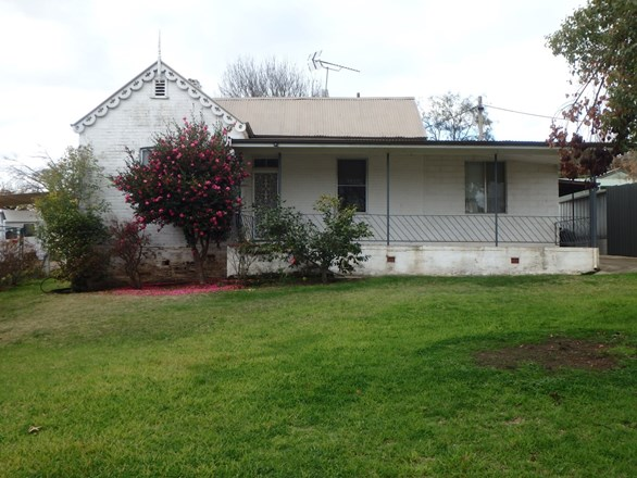 3 Carberry Place, Gundagai NSW 2722