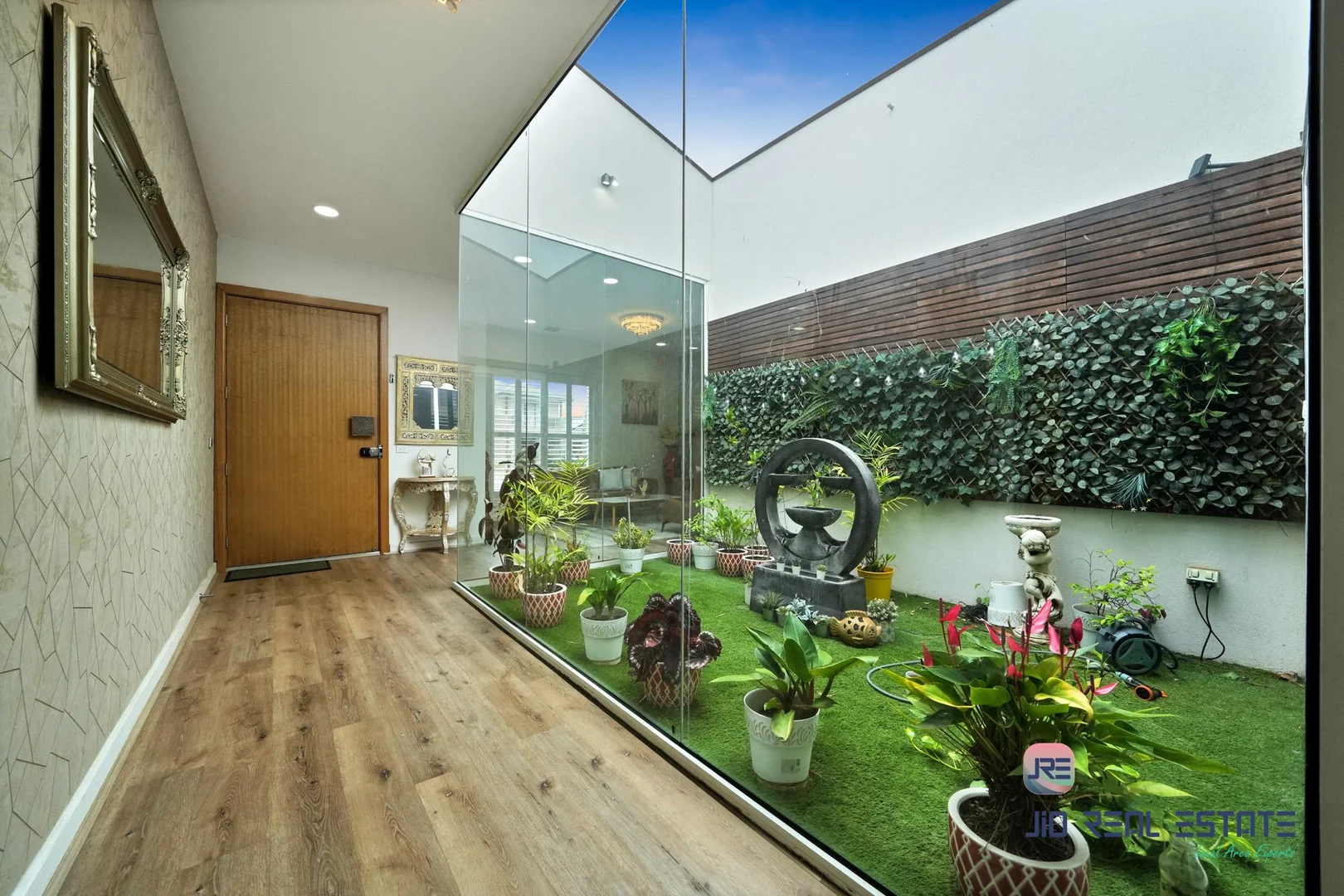 Additional image 5 of 13 Longshanks Street, Thornhill Park VIC 3335