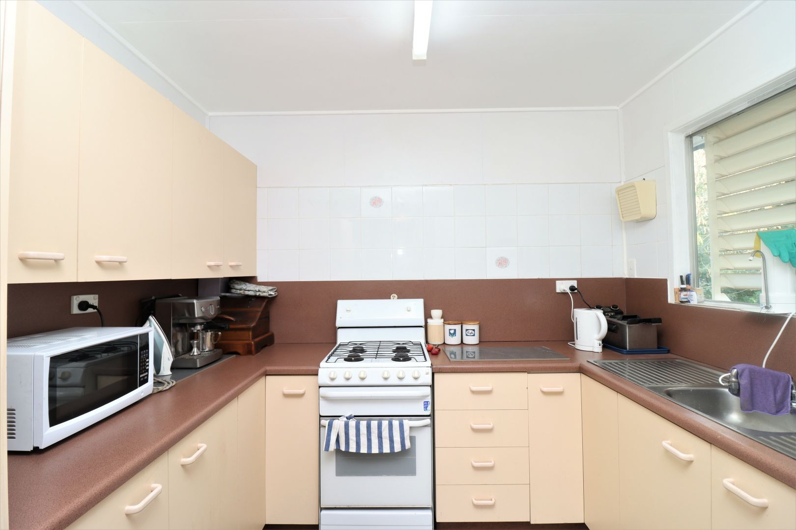 10 Panek Crescent, Mount Isa QLD 4825, Image 1