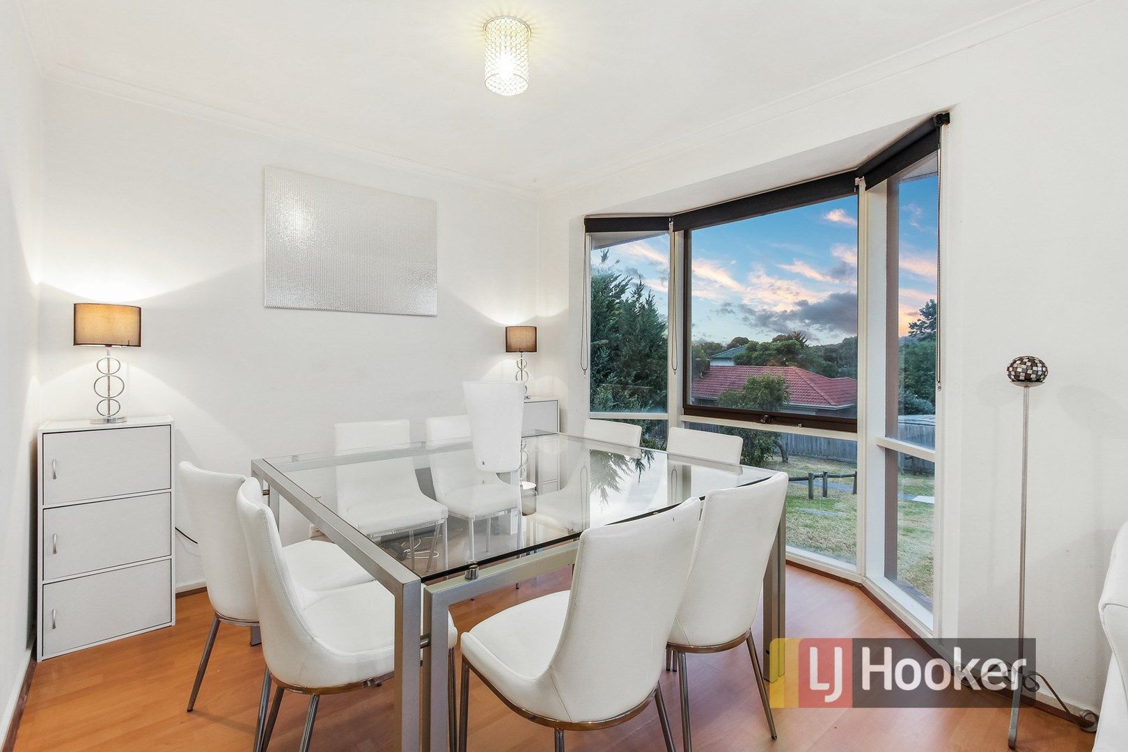 12 Hamstead Court, Endeavour Hills VIC 3802, Image 2