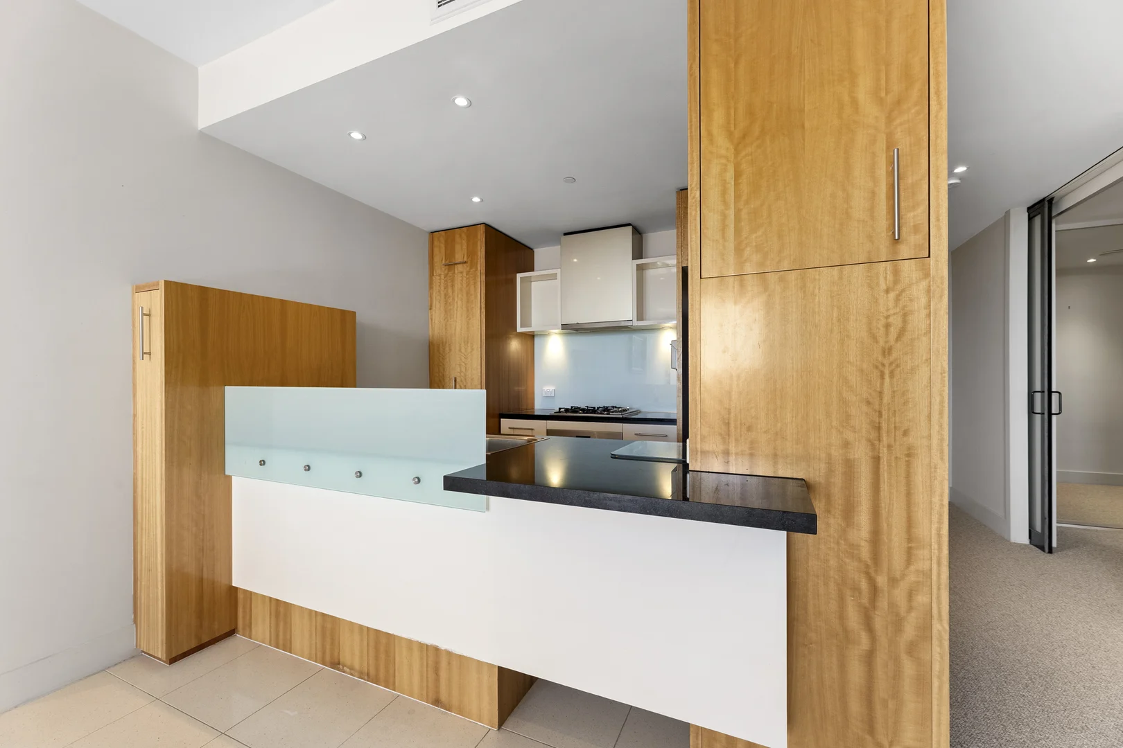 Additional image 3 of 701/1 Powlett Street, East Melbourne VIC 3002