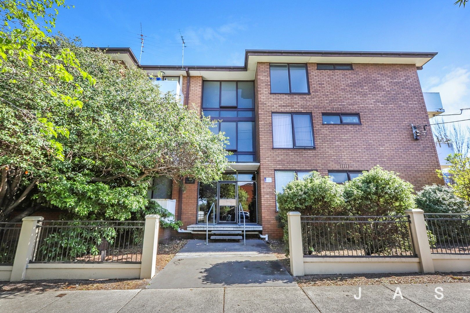 13/49 Napier Street, Footscray VIC 3011, Image 0