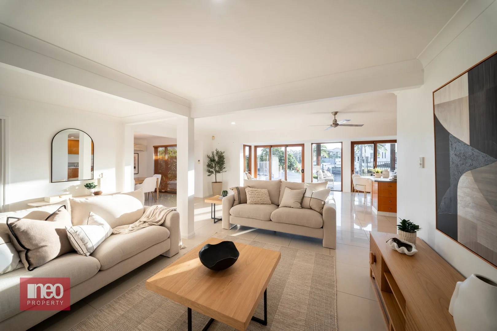 5 Florence Court, Isle Of Capri QLD 4217