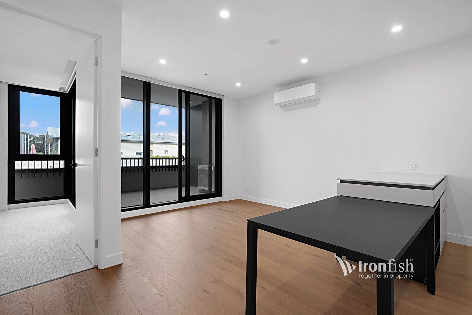 1 bedrooms Apartment / Unit / Flat in 308/26 Foundation Boulevard BURWOOD EAST VIC, 3151