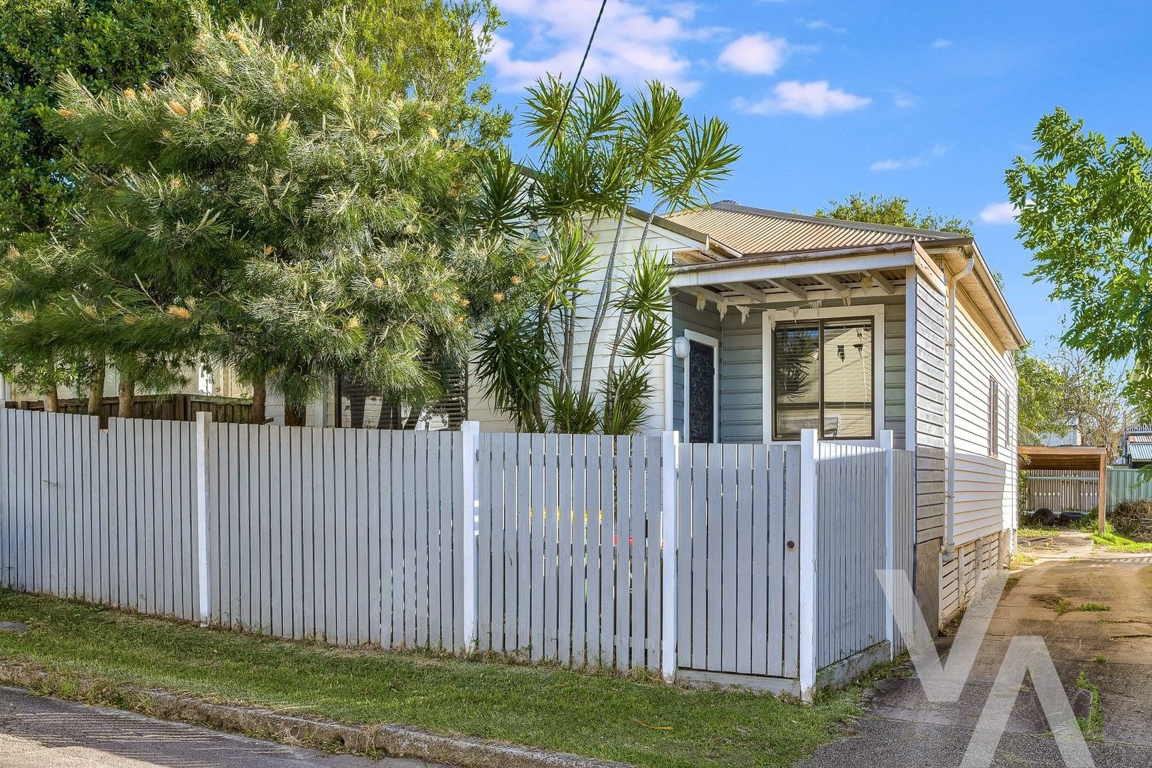 2 bedrooms House in 24 Omara Street MAYFIELD EAST NSW, 2304