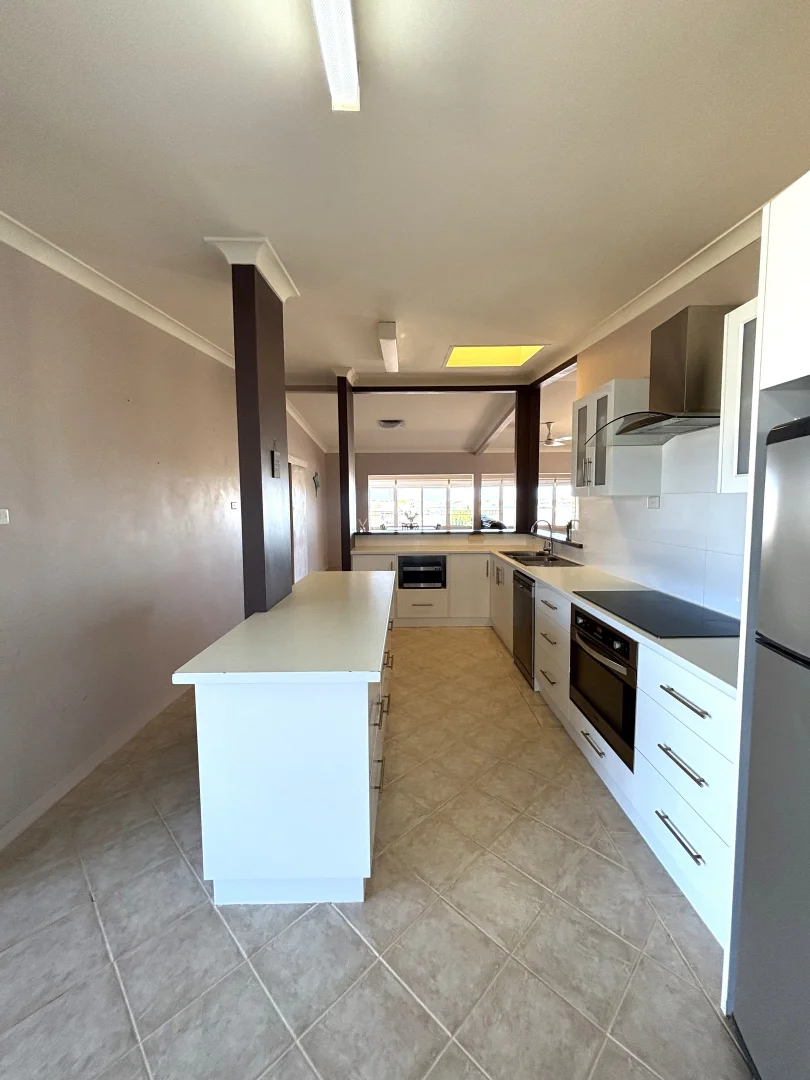 Additional image 7 of 2 Brown Street, South Carnarvon WA 6701