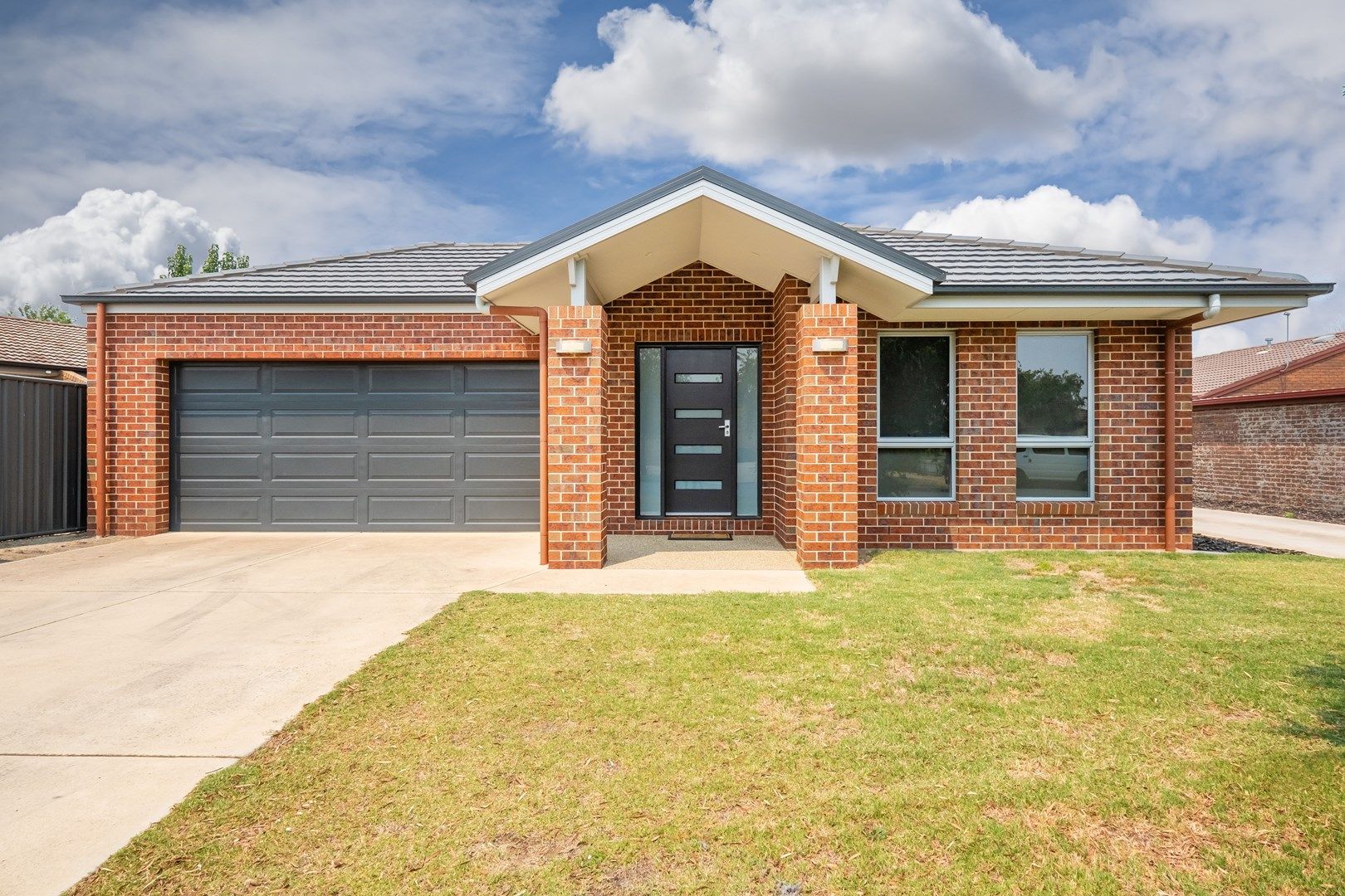 1/634 Storey Street, Springdale Heights NSW 2641, Image 0