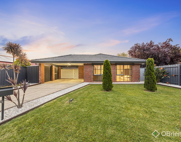 15 Pioneer Court, Berwick VIC 3806