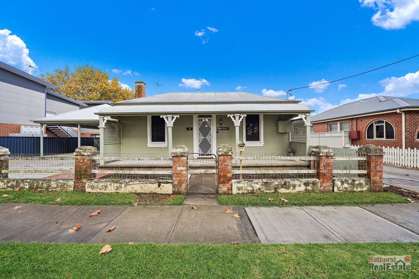 3 bedrooms House in 118 Howick Street BATHURST NSW, 2795