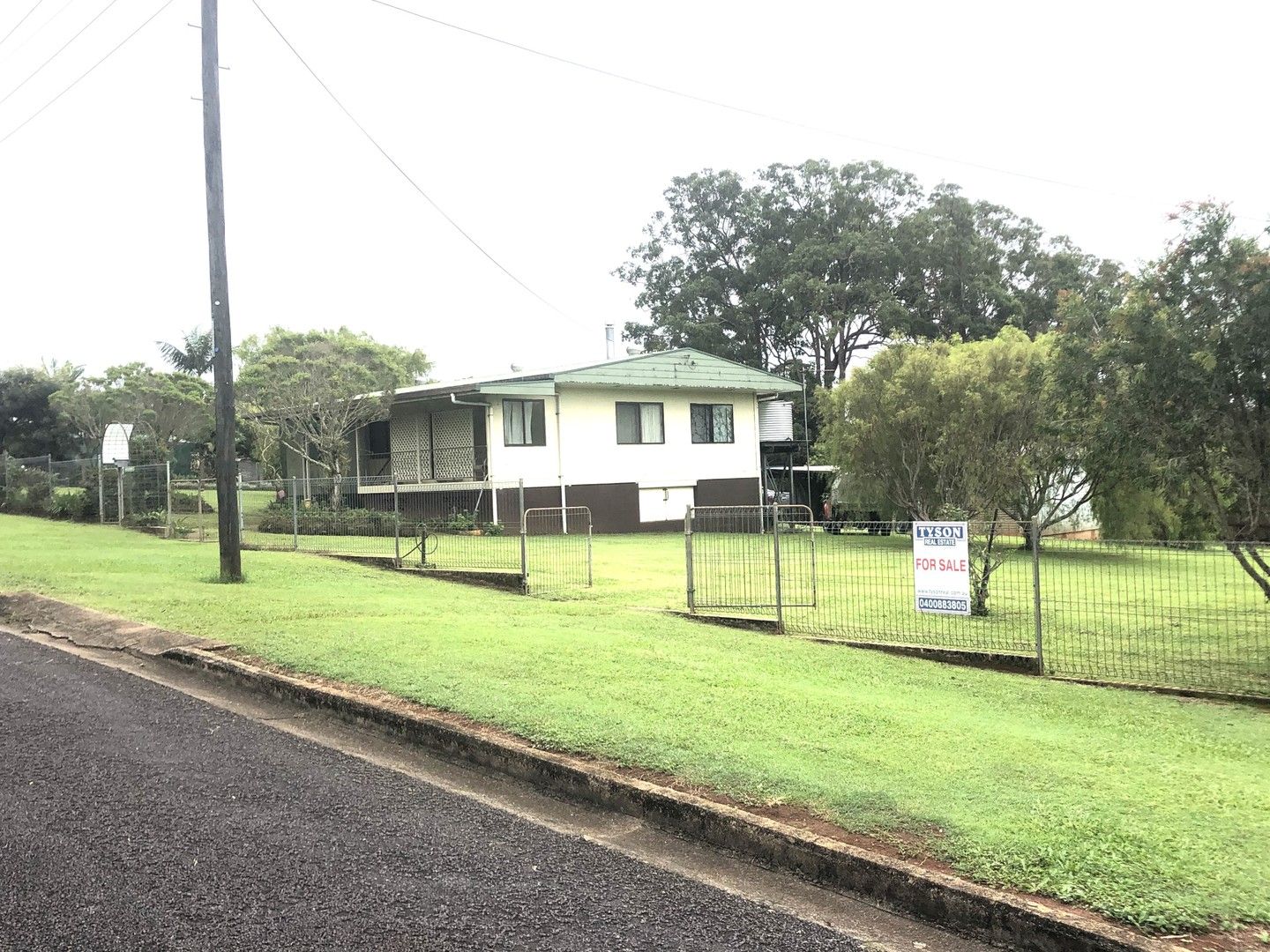 3 bedrooms House in 7 Roseblade St YUNGABURRA QLD, 4884