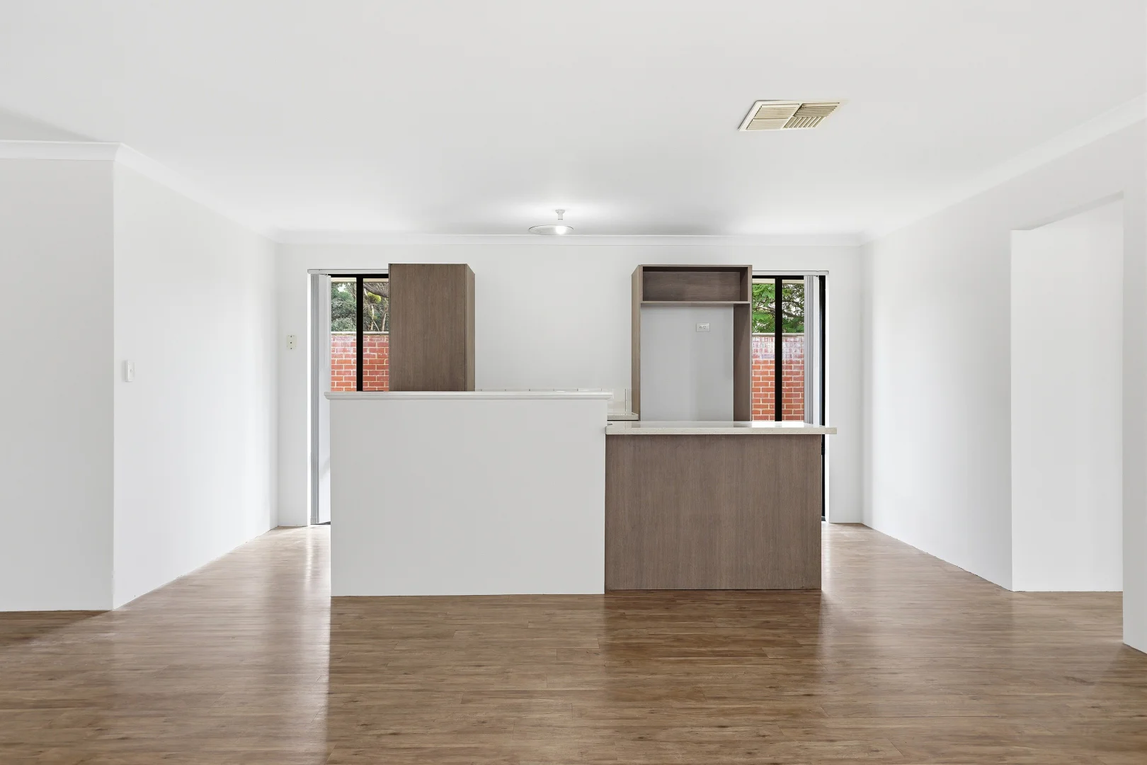 Additional image 8 of 2 Grandmere Parade, Meadow Springs WA 6210