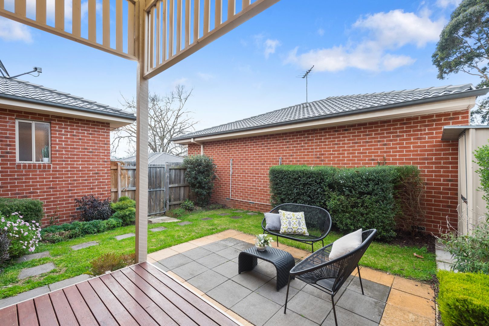 5/9 Cameron Road, Croydon VIC 3136, Image 2