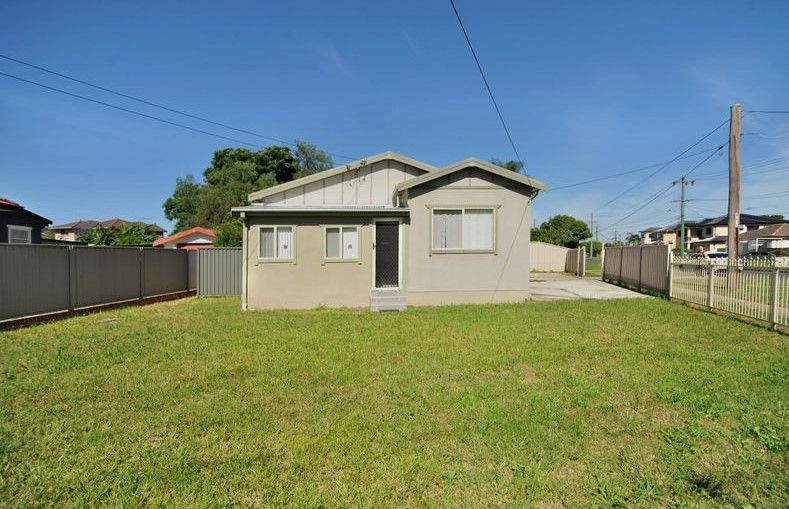 30 FRASER ROAD, Canley Vale NSW 2166, Image 0