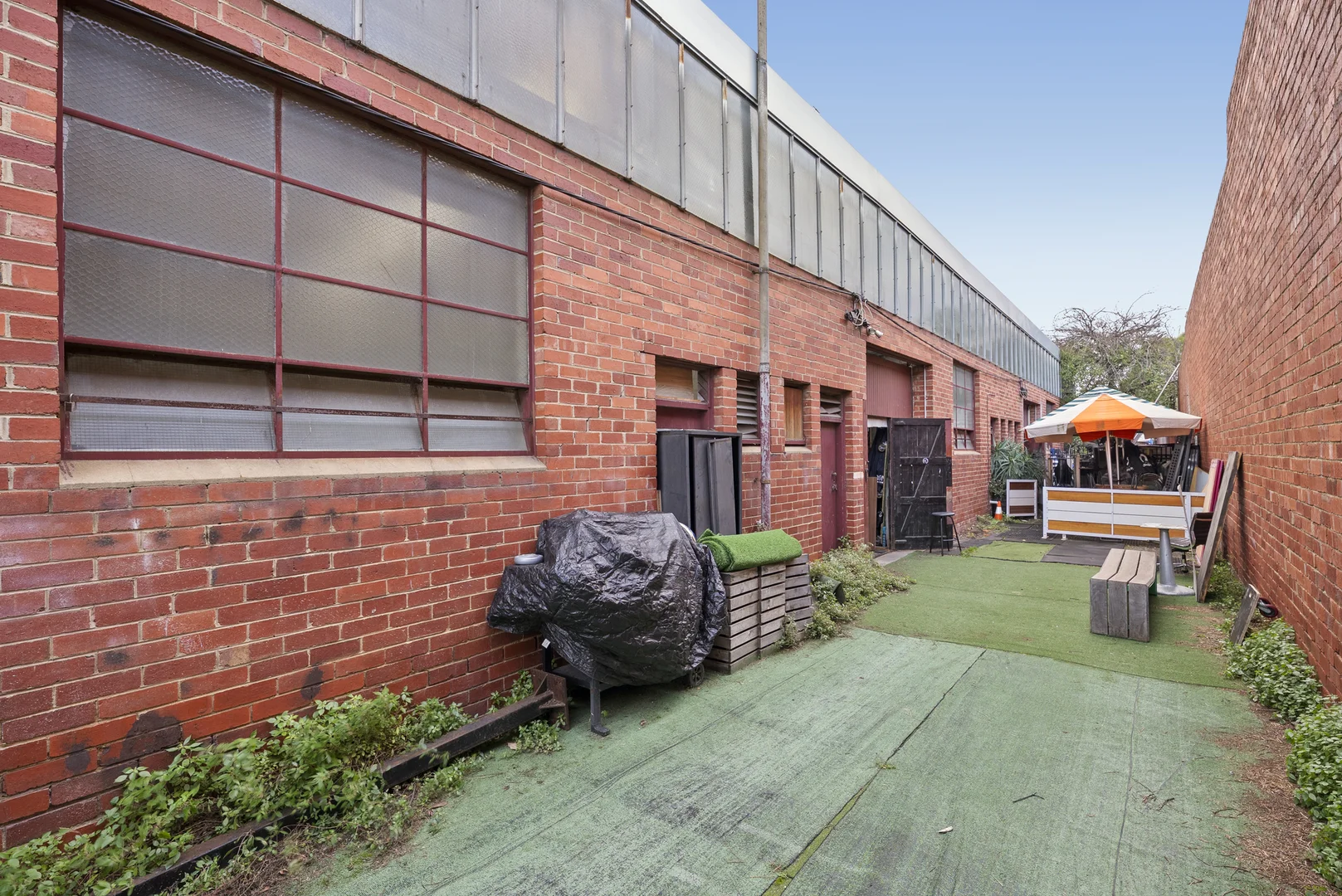 Image 10
