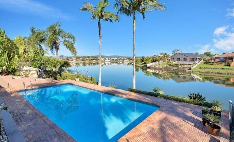 371 Benowa Road, Benowa Waters QLD 4217, Image 0