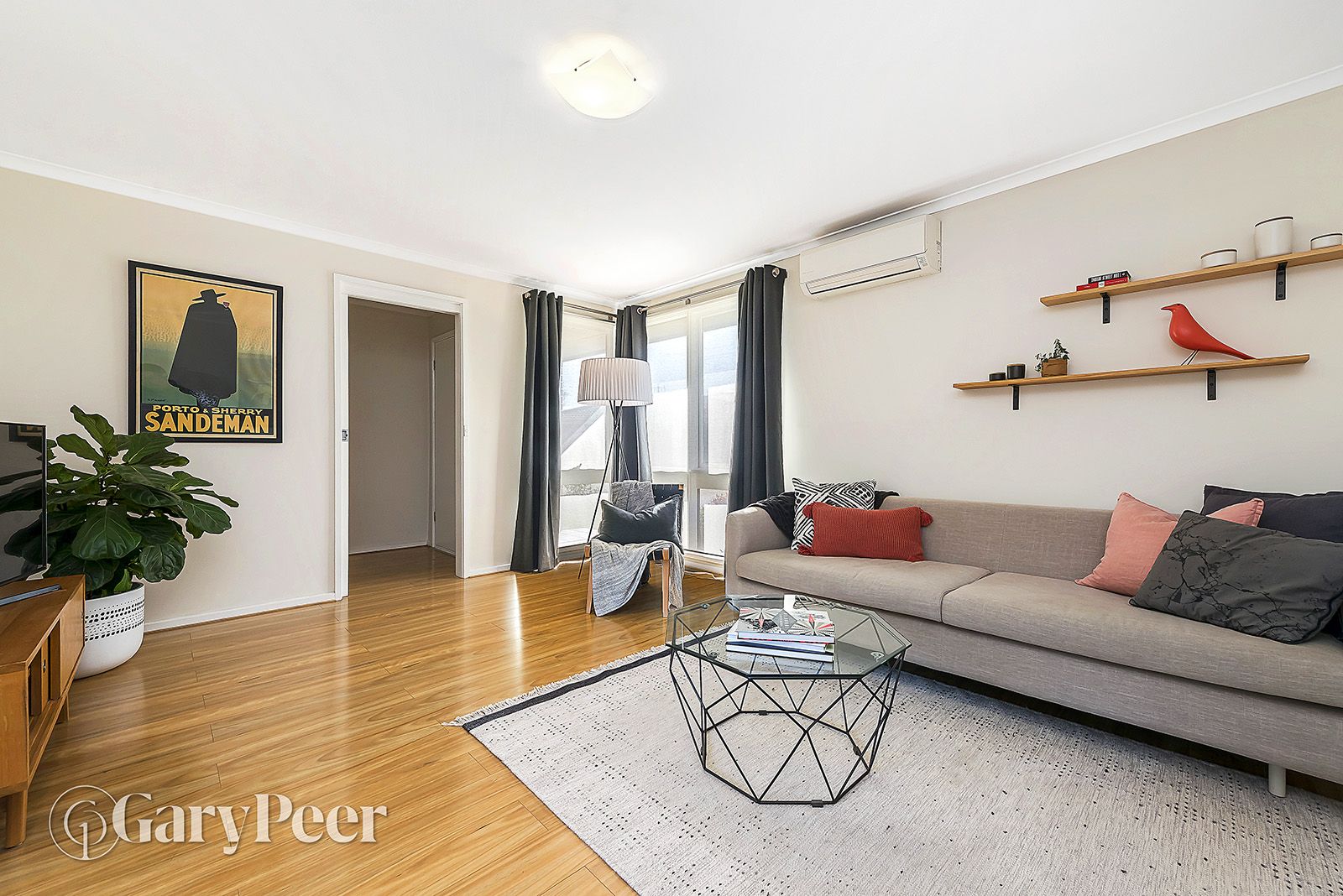 8/6 Elizabeth Crescent, Carnegie VIC 3163, Image 2