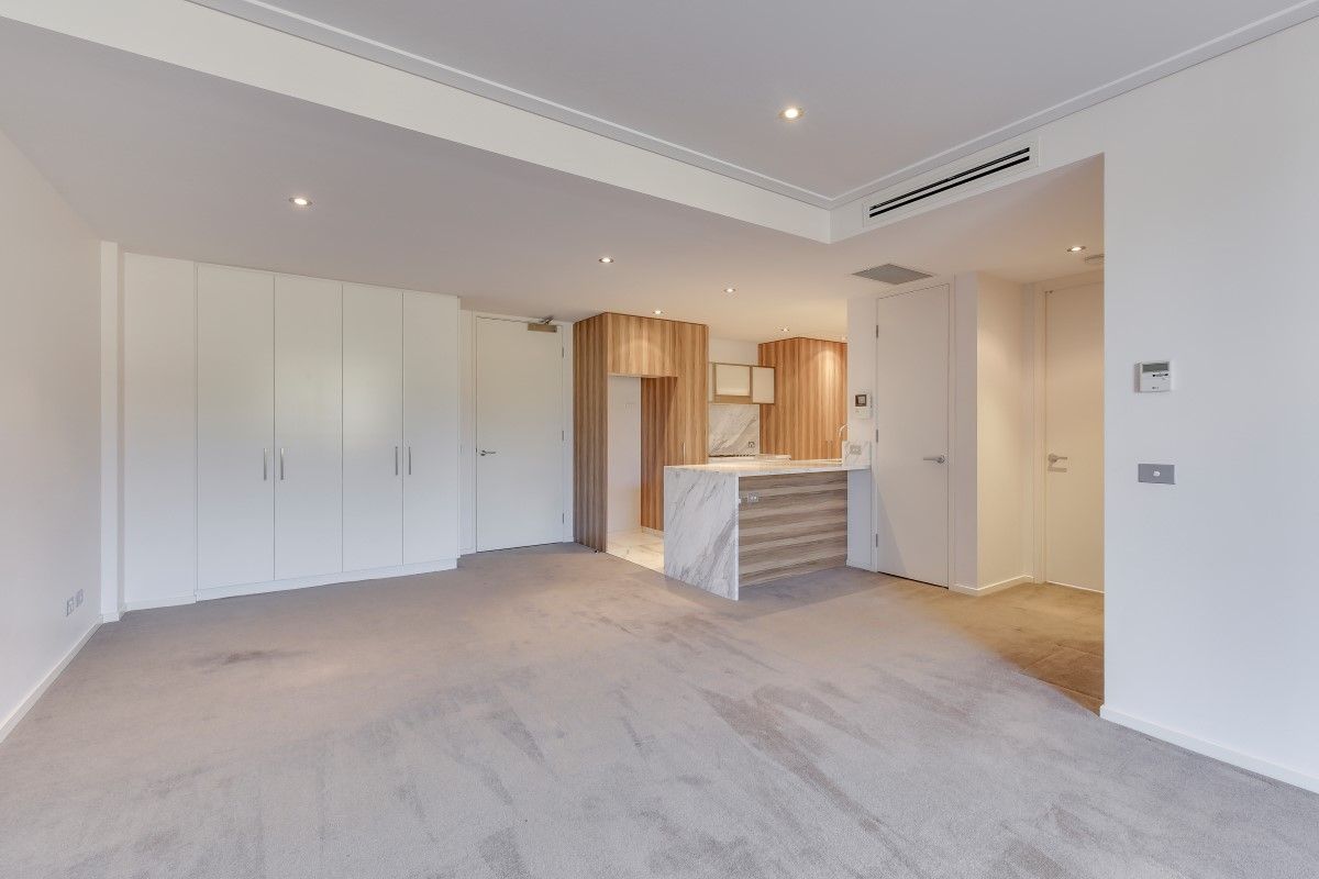 7/15 Coranderrk Street, City ACT 2601, Image 2