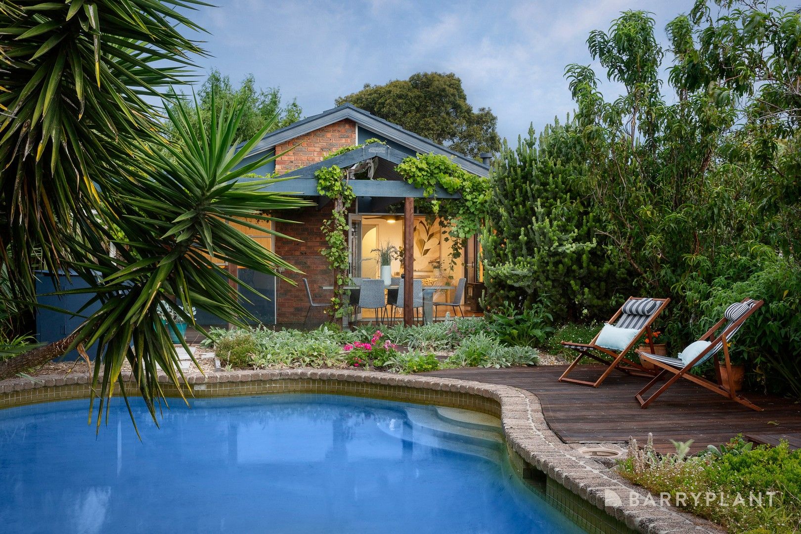 2 Casco Place, Dingley Village VIC 3172, Image 0